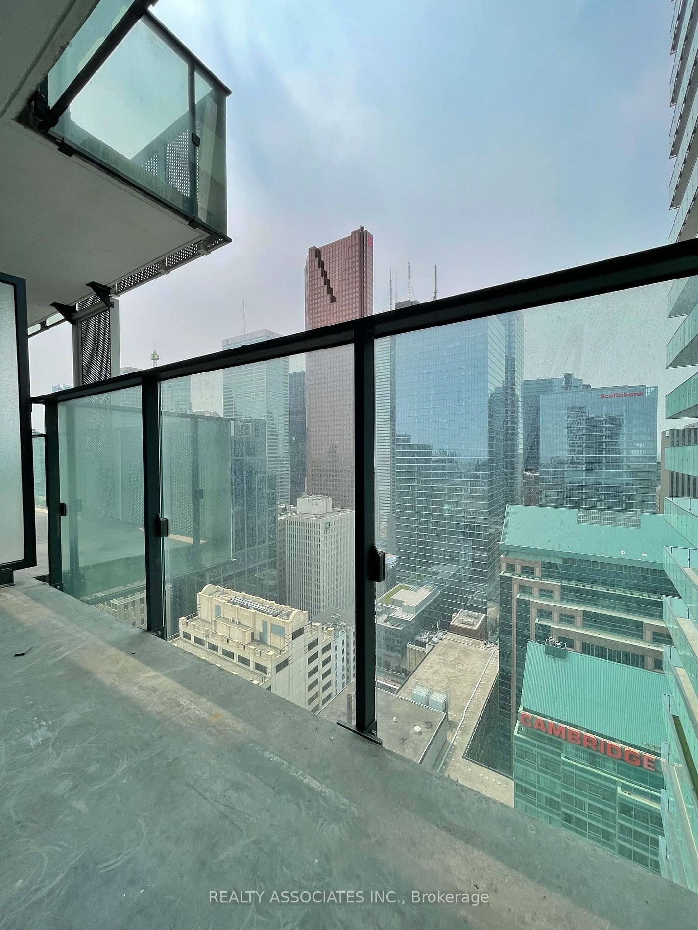 20 Lombard St, unit 3407 for rent - image #3