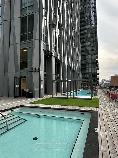 1 Yorkville Ave, unit 2907 for sale - image #3
