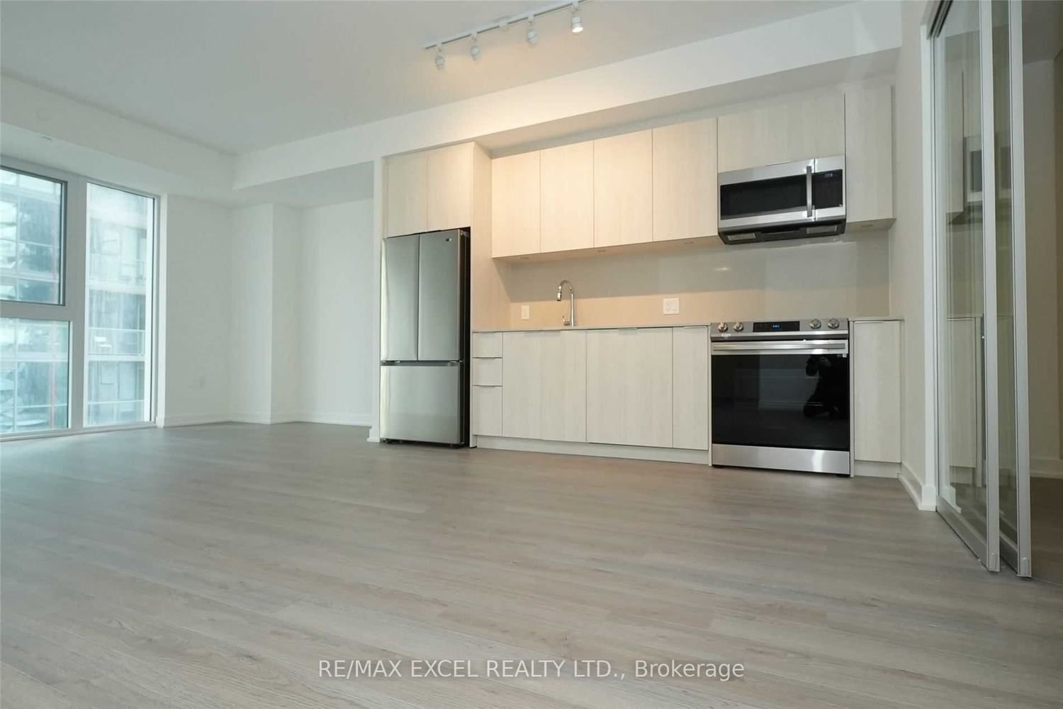 357 King St W, unit 1509 for rent - image #12