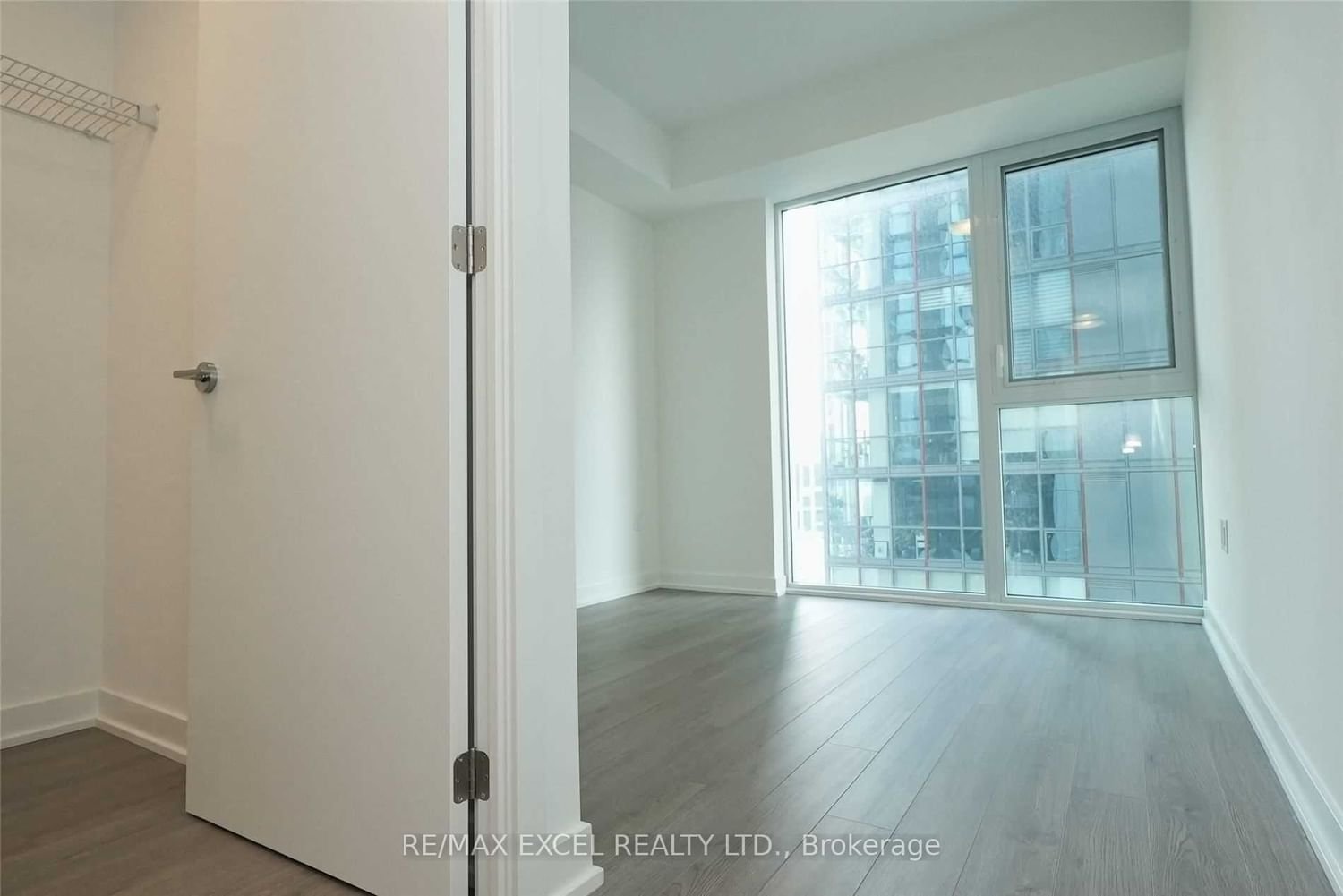357 King St W, unit 1509 for rent - image #17