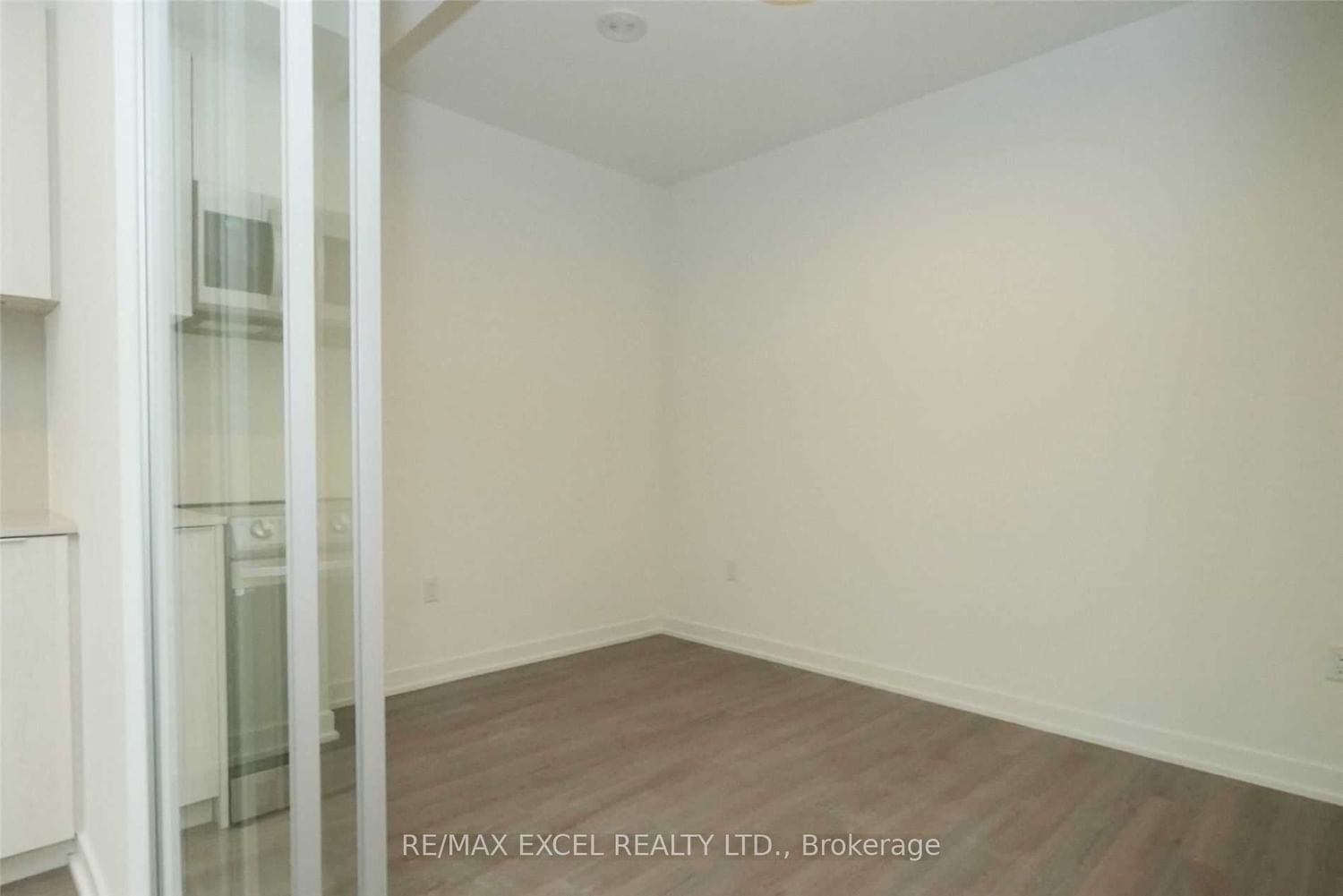 357 King St W, unit 1509 for rent - image #19