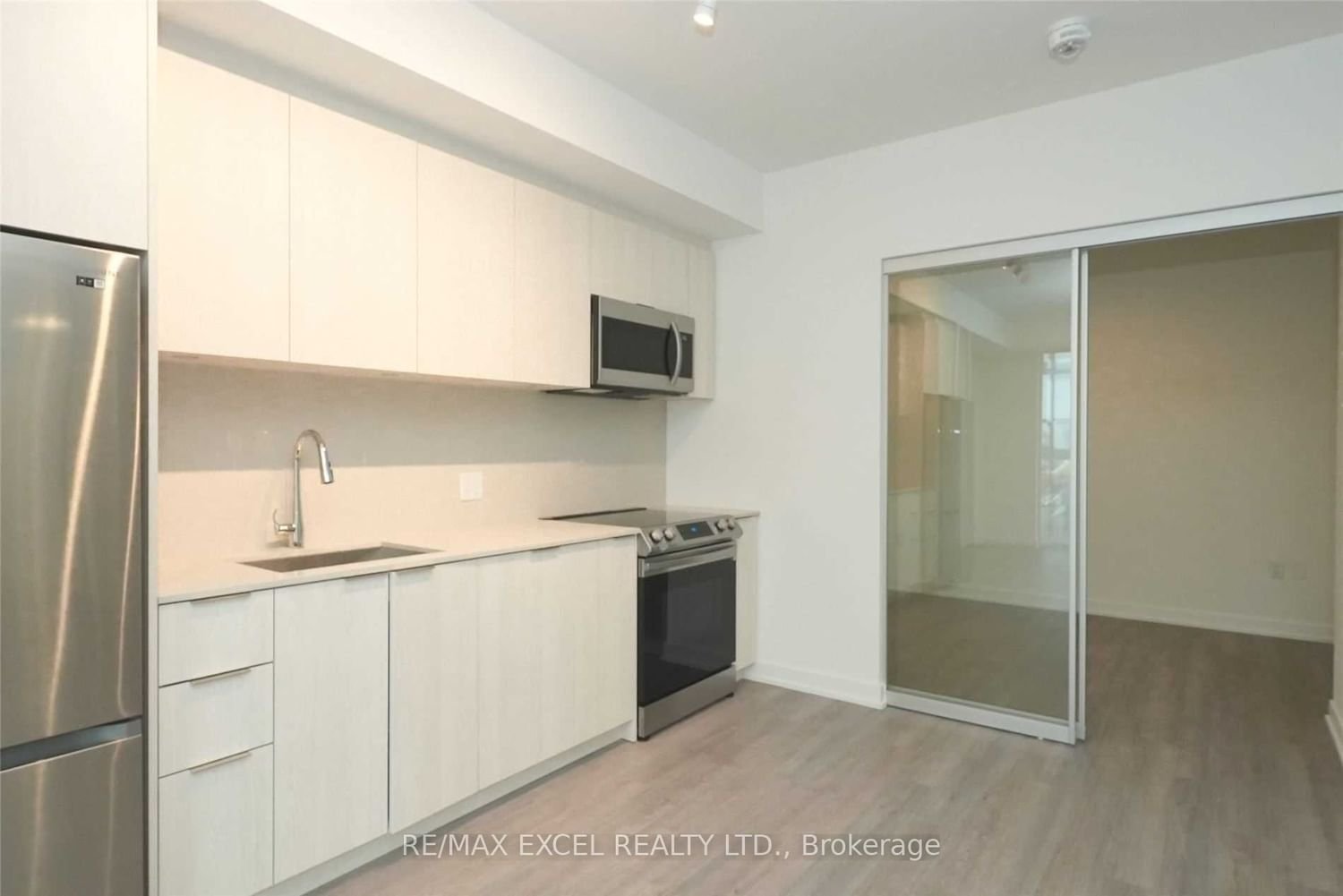 357 King St W, unit 1509 for rent - image #8