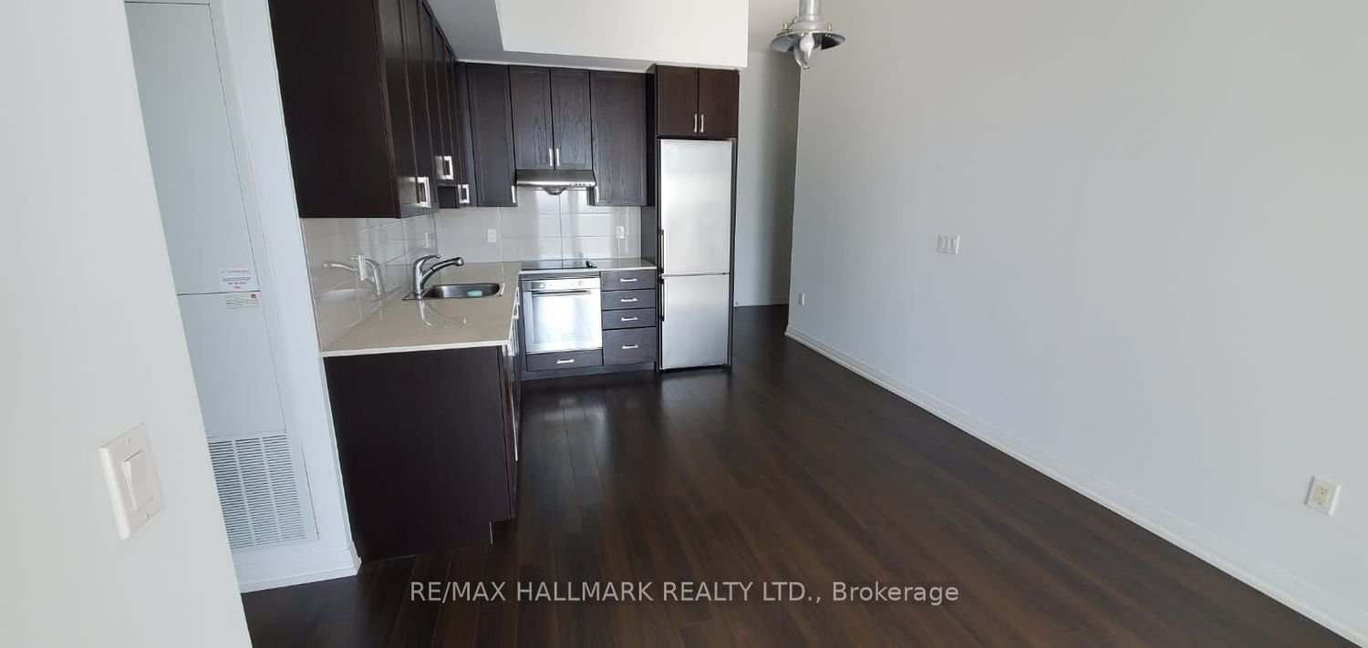 55 Ann O'reilly Rd, unit 1208 for rent - image #3
