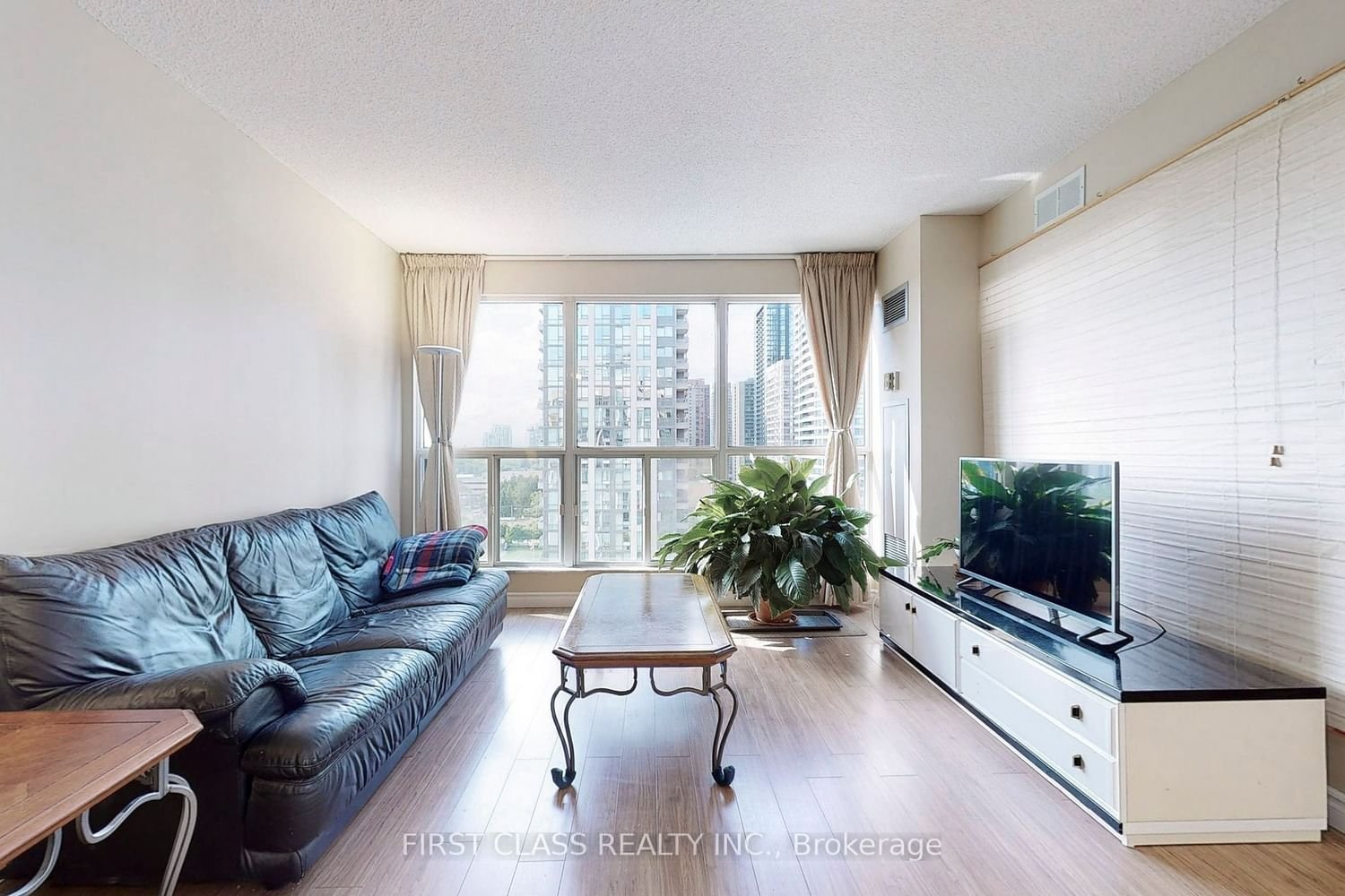 28 Hollywood Ave, unit 1409 for sale - image #3