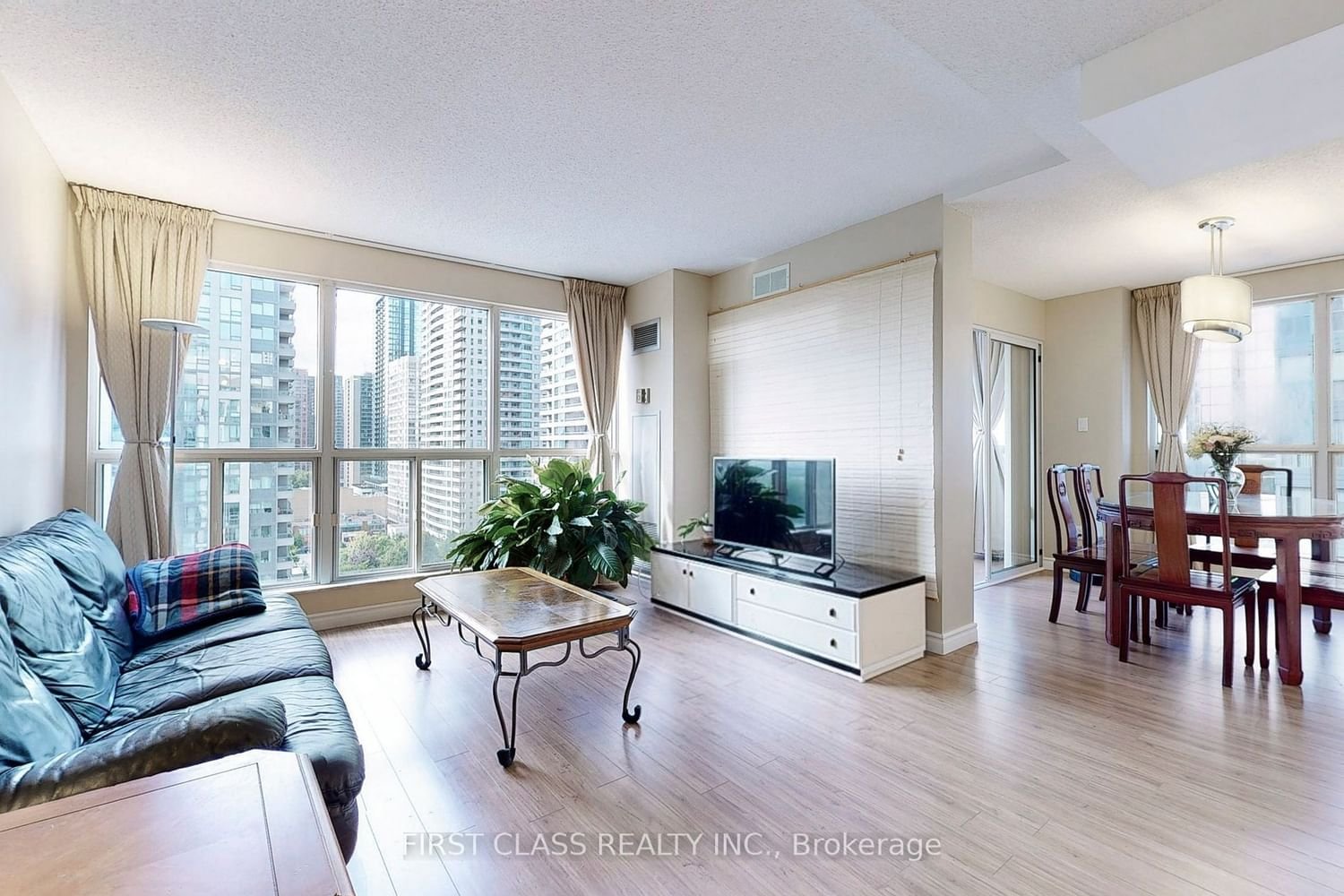 28 Hollywood Ave, unit 1409 for sale - image #5