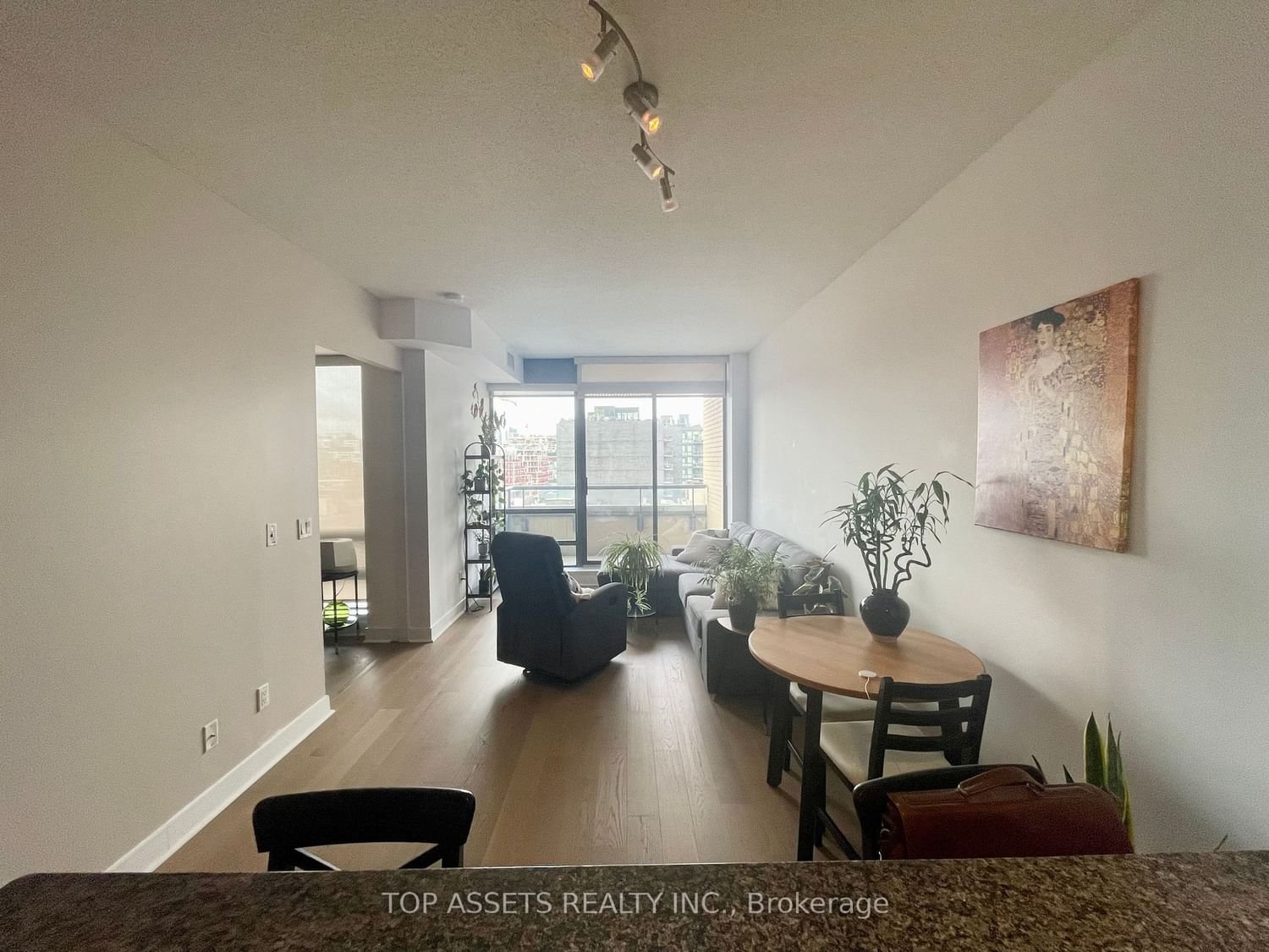 438 King St W, unit 1108 for rent - image #14
