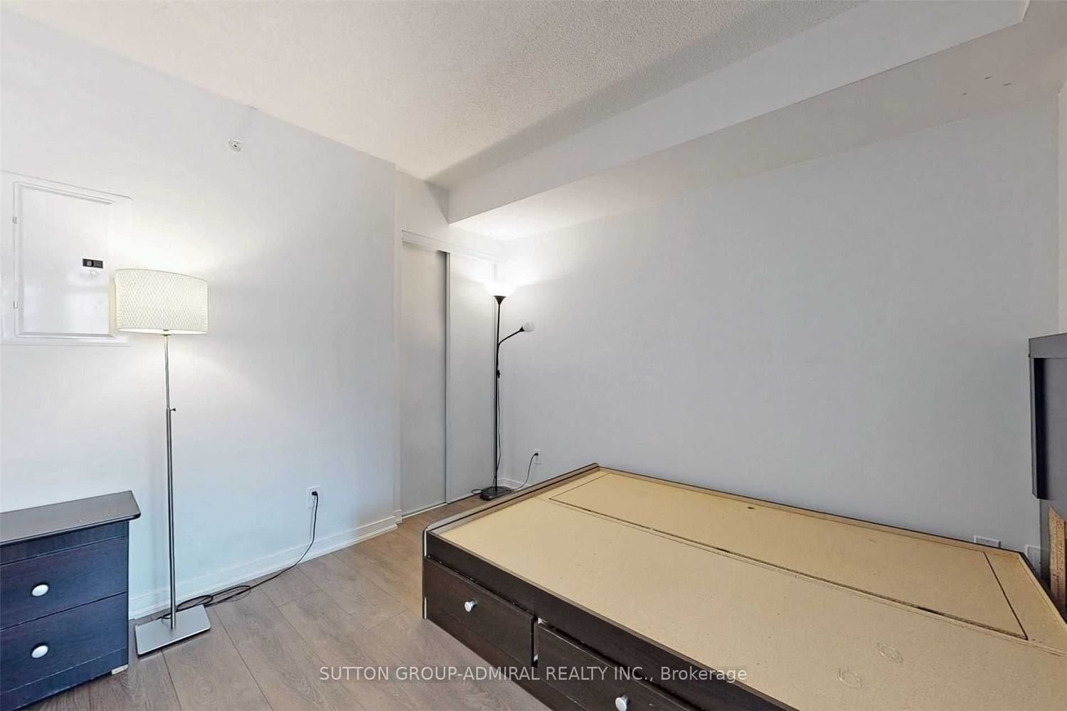 68 Abell St, unit 840 for rent - image #18