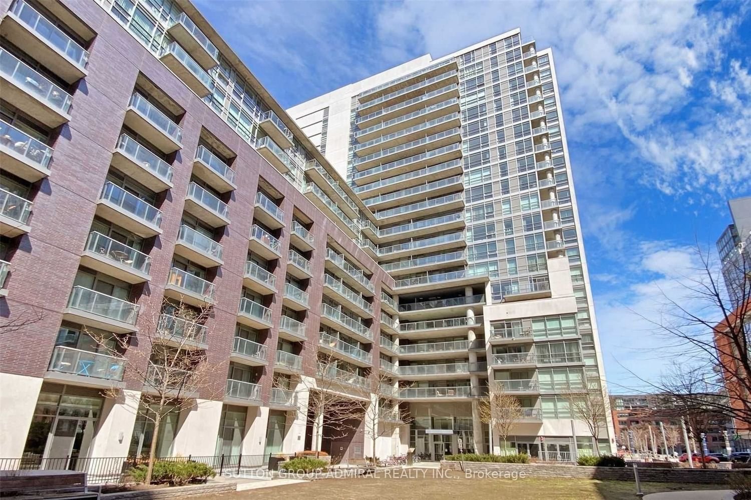 68 Abell St, unit 840 for rent - image #24