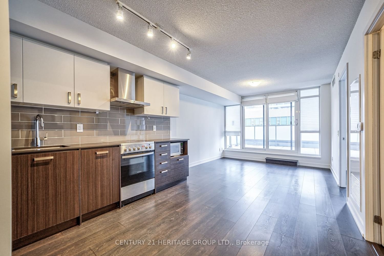 125 Redpath Ave, unit 804 for sale - image #10
