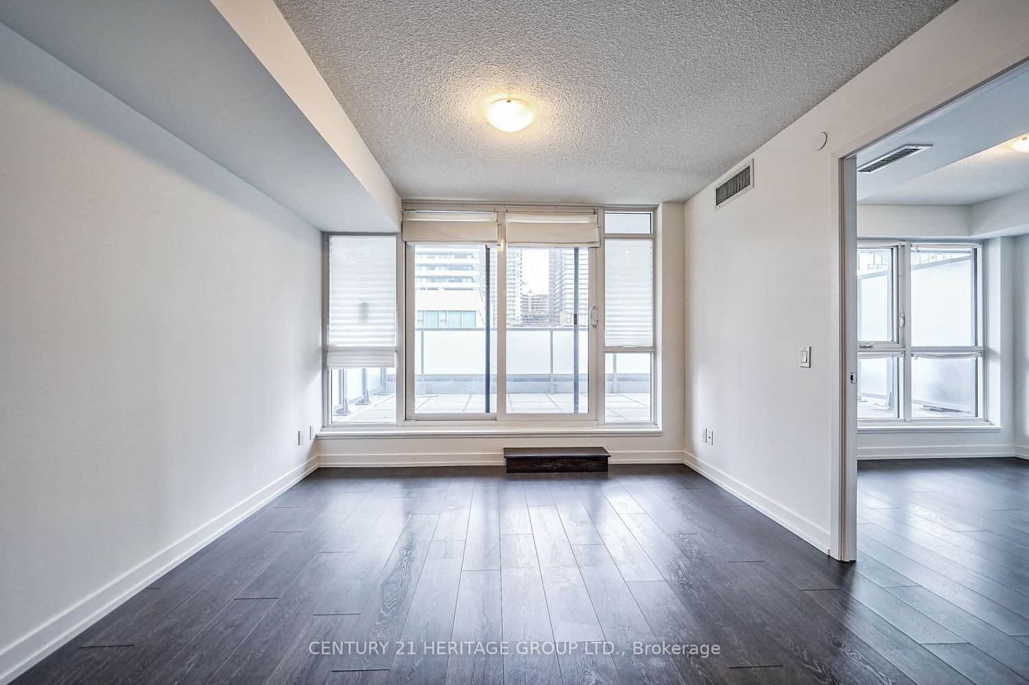 125 Redpath Ave, unit 804 for sale - image #17