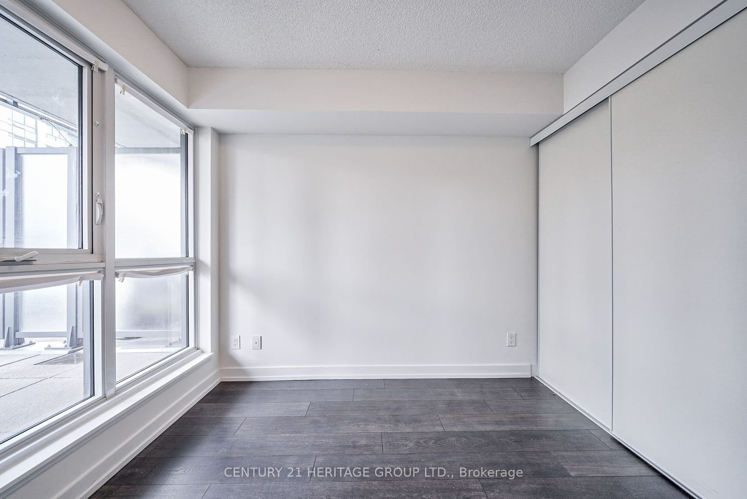 125 Redpath Ave, unit 804 for sale - image #23