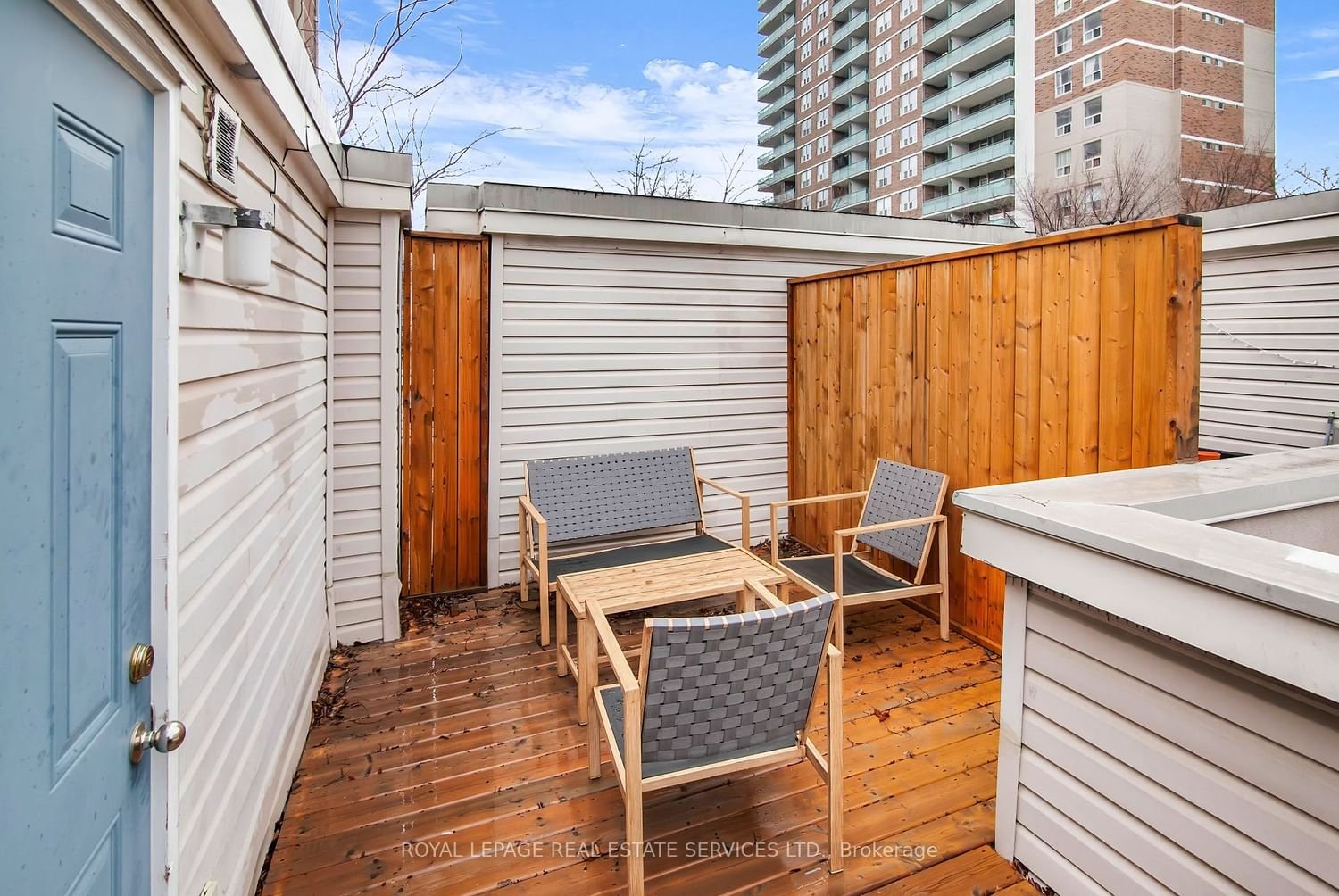 415 Jarvis St, unit 359 for rent - image #35