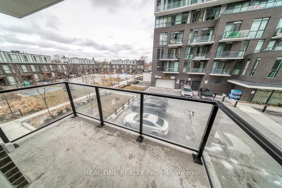 128 Fairview Mall Dr, unit 215 for rent - image #26