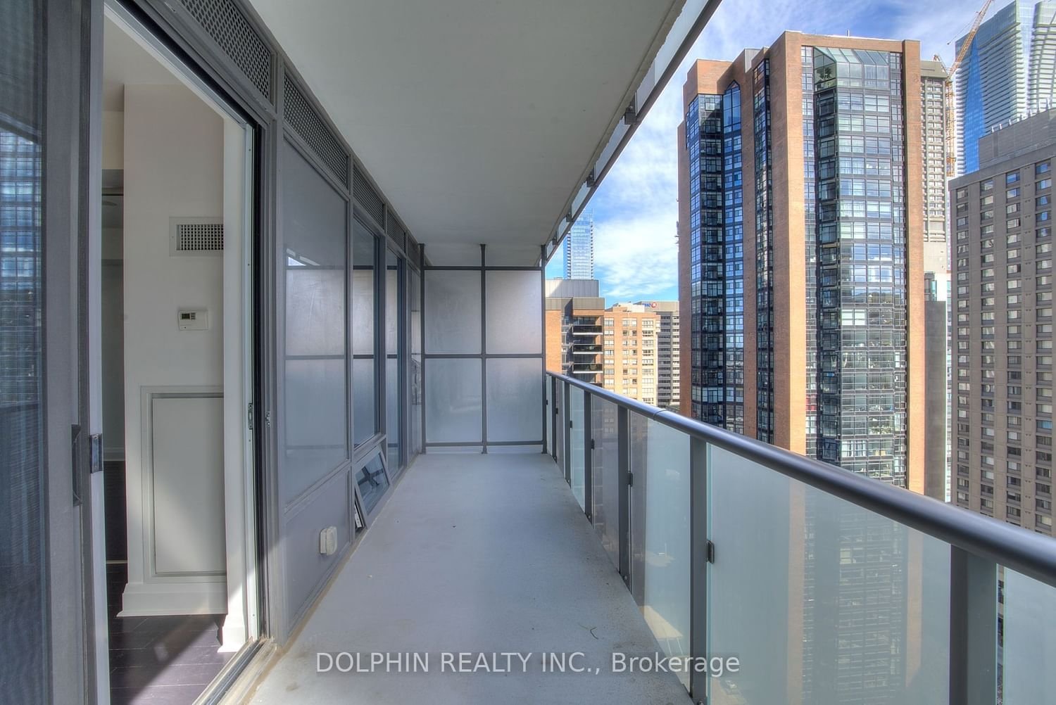 65 St Mary St, unit 1701 for sale - image #12