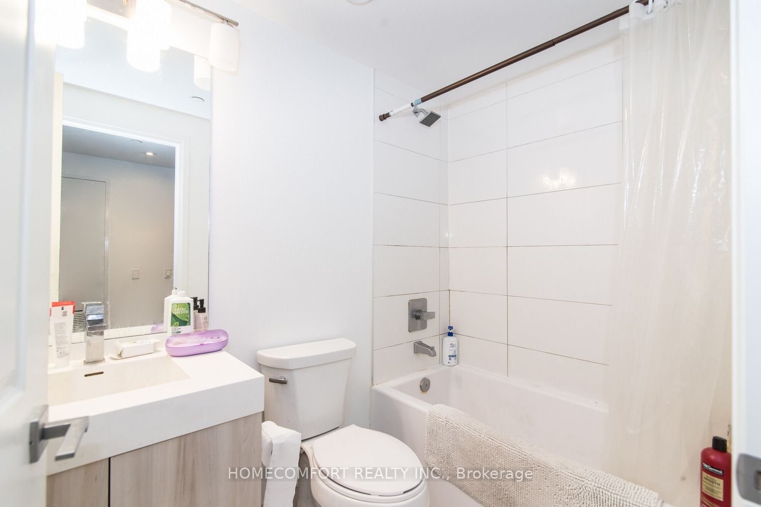 251 Jarvis St, unit #1235 for rent - image #3
