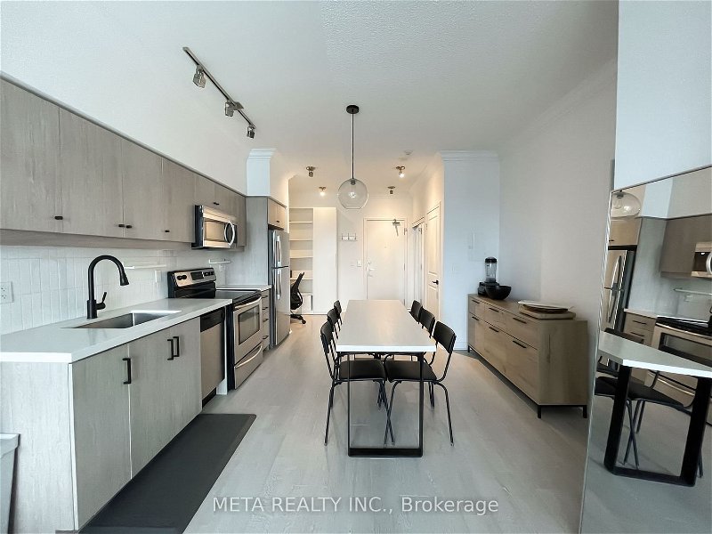2885 Bayview Ave, unit 406 for sale - image #1
