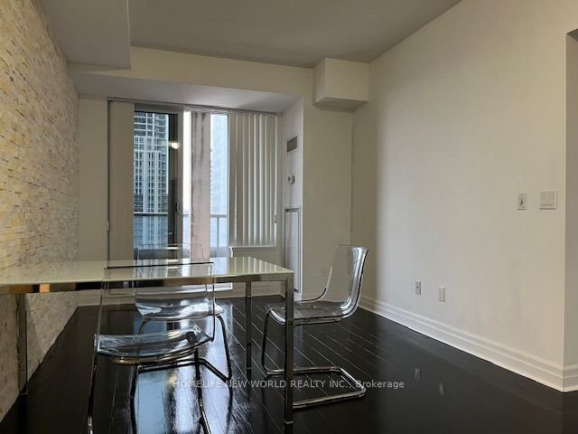 35 Balmuto St, unit 2502 for rent - image #2