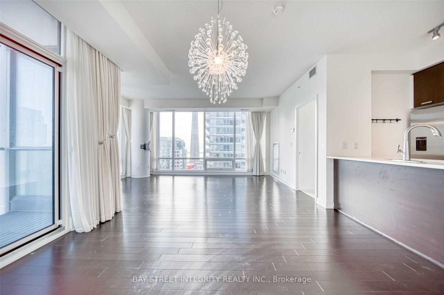 295 Adelaide St W, unit 3507 for rent - image #12