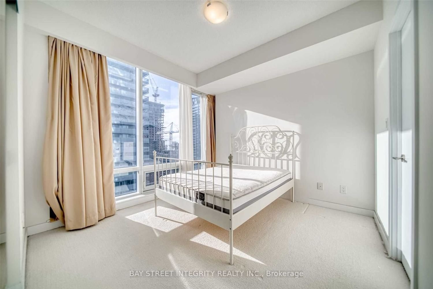 295 Adelaide St W, unit 3507 for rent - image #27