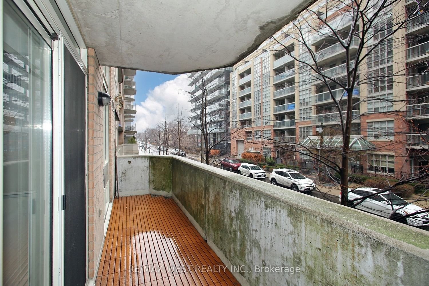 18 Stafford St, unit 202 for sale - image #20