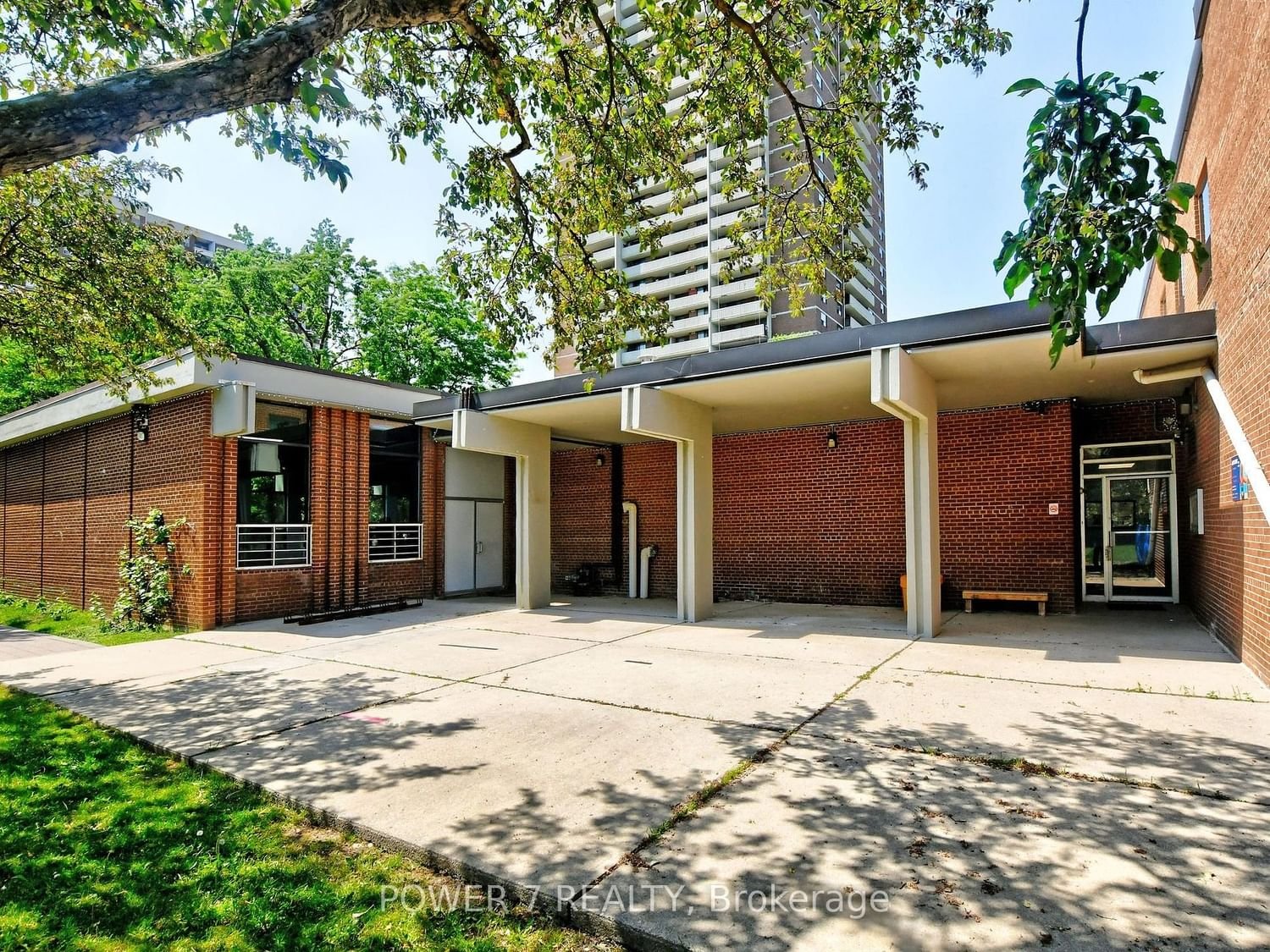10 Tangreen Crt, unit 407 for sale - image #32