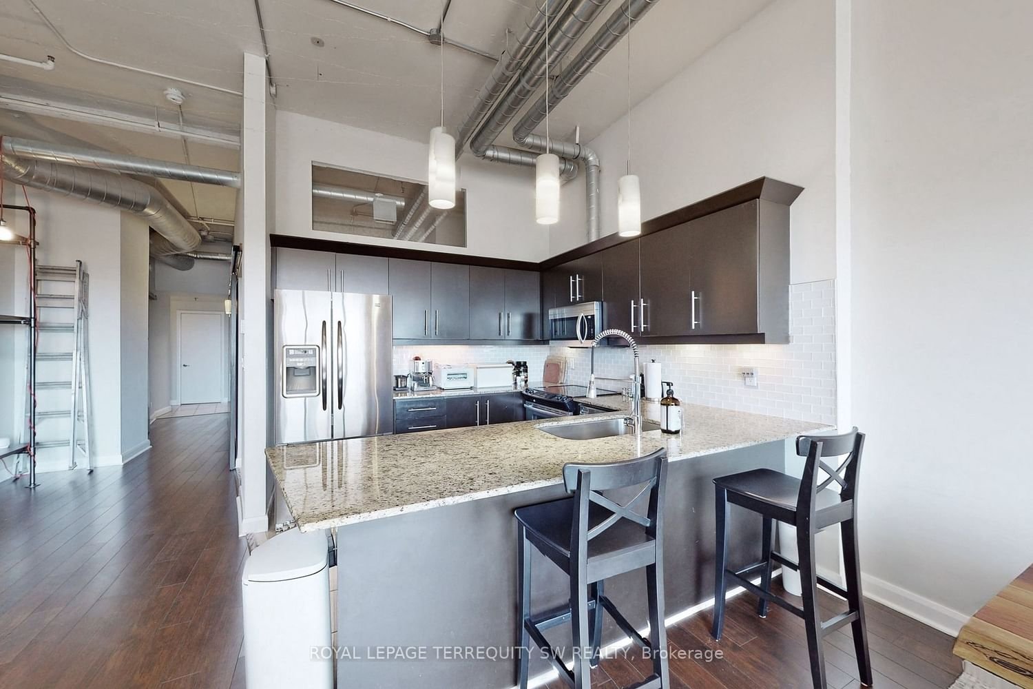 700 King St W, unit 1101 for rent - image #11