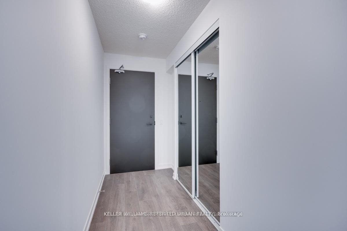 125 Redpath Ave, unit 2210 for rent - image #4