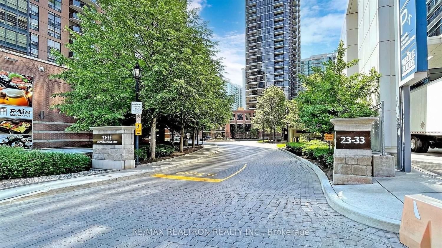 23 Sheppard Ave E, unit 807 for rent - image #17