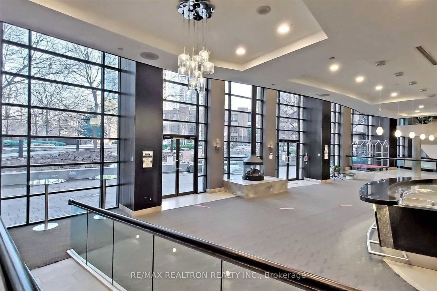 23 Sheppard Ave E, unit 807 for rent - image #18