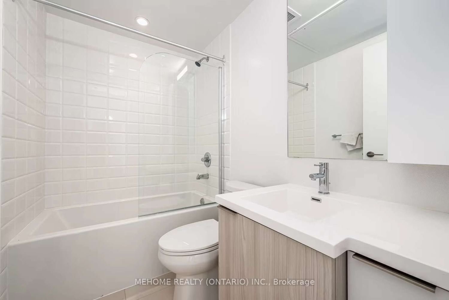 203 College St, unit 1303 for rent - image #9