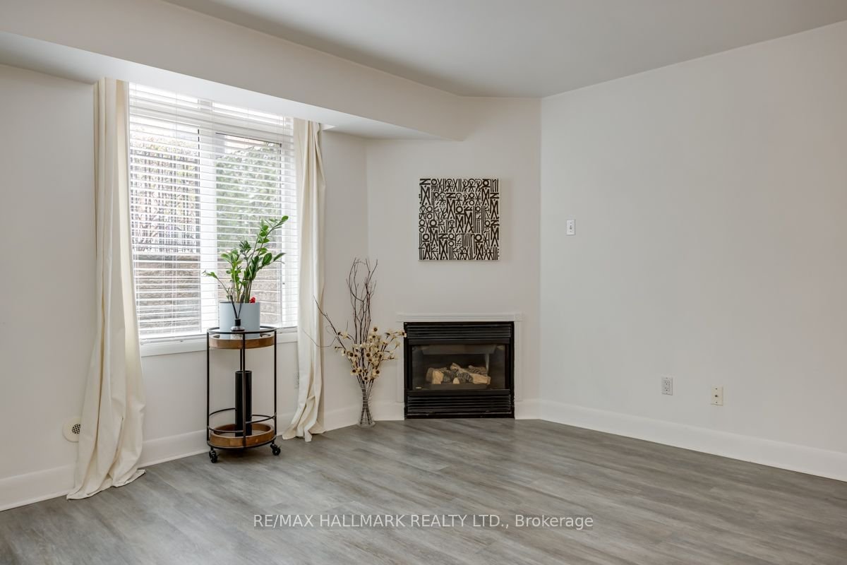 415 Jarvis St, unit 129 for rent - image #6