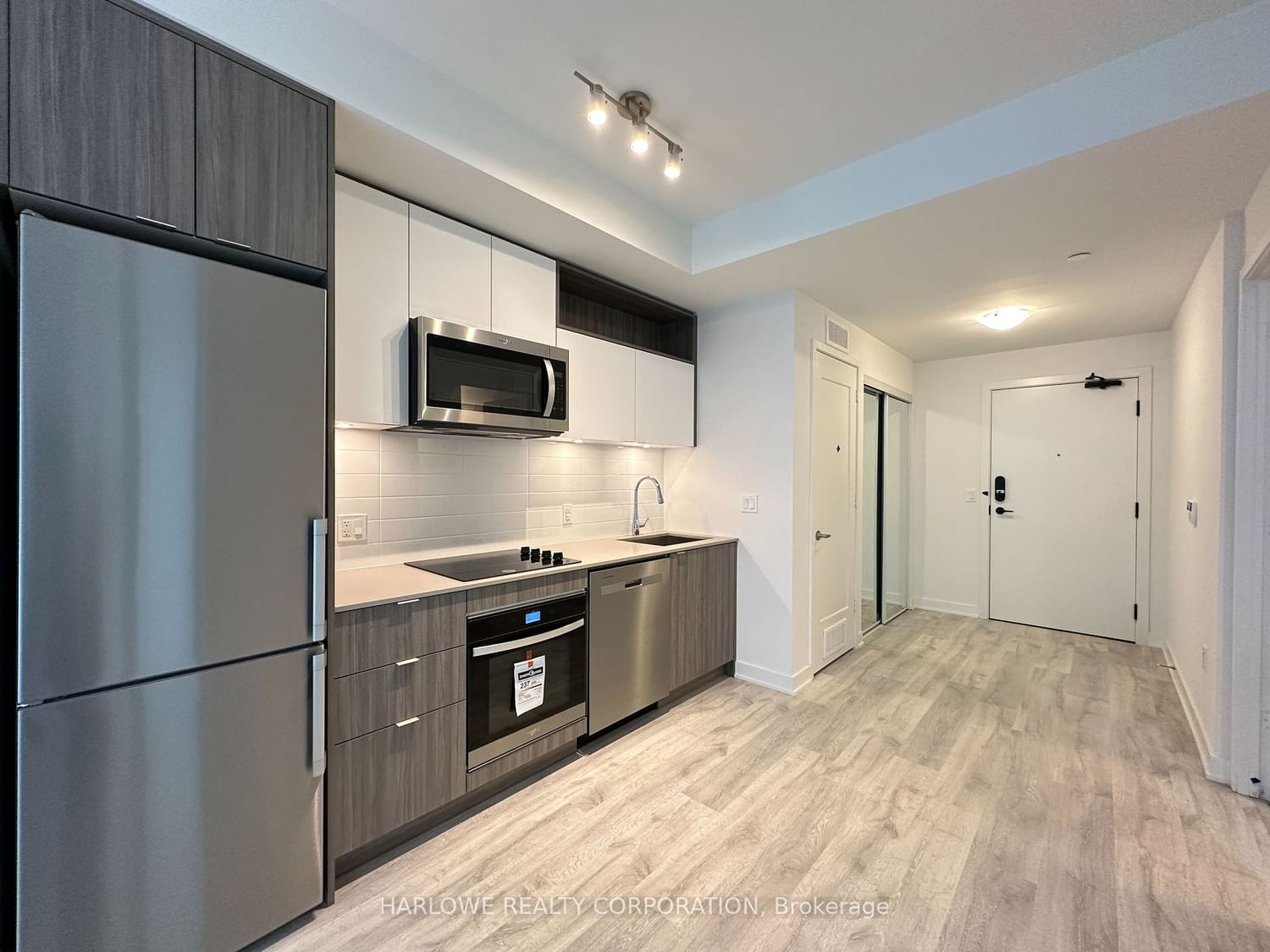 135 Lower Sherbourne St | Time and Space Condos | 1 Bed | 1 Bath | Unit ...