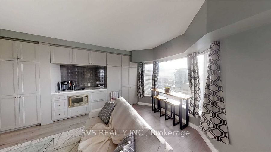 155 Yorkville Ave, unit 3117 for rent - image #4