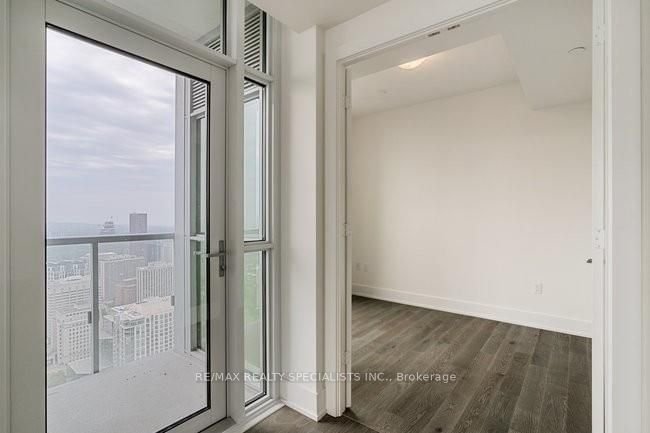 1 Yorkville Ave, unit 5103 for sale - image #19