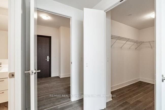 1 Yorkville Ave, unit 5103 for sale - image #23