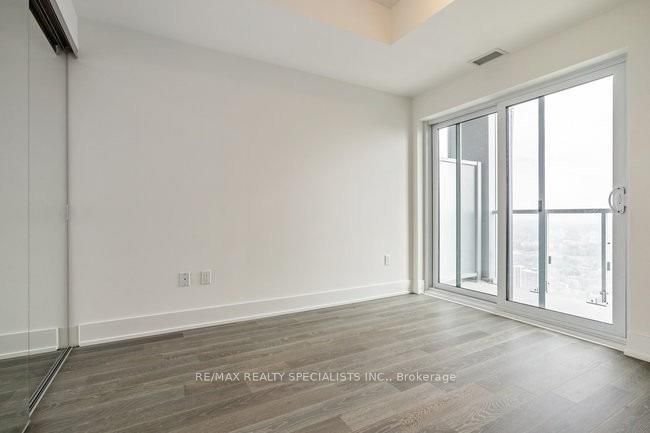 1 Yorkville Ave, unit 5103 for sale - image #31