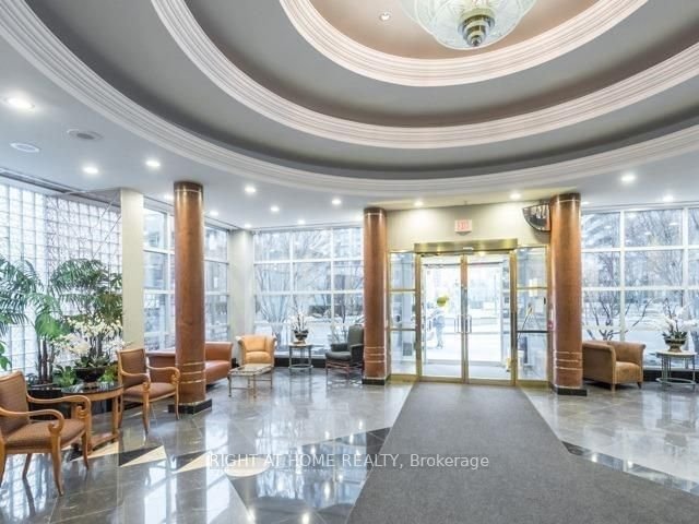 28 Hollywood Ave, unit 1205 for sale - image #2