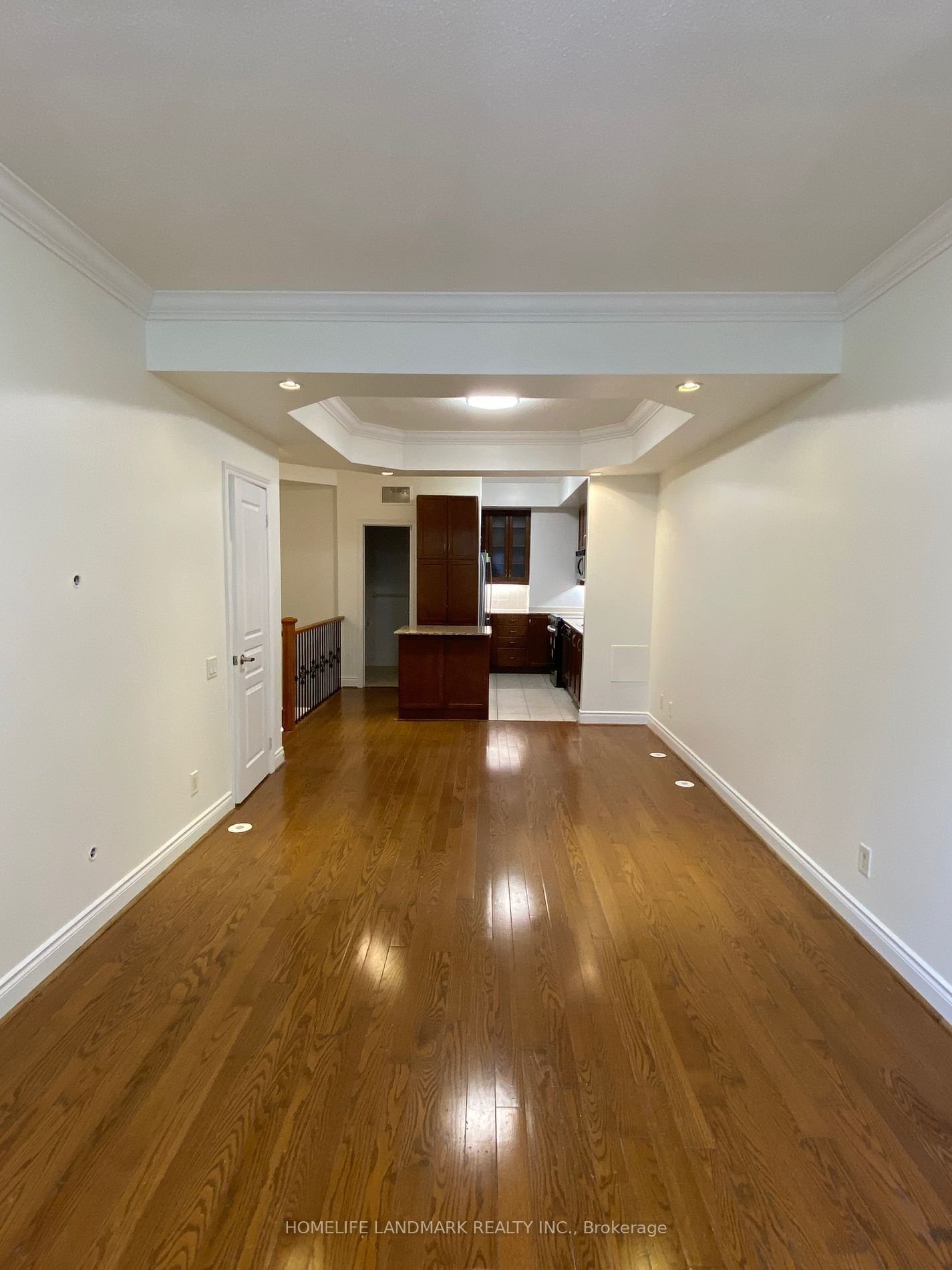 428 Kenneth Ave, unit 4 for rent - image #4