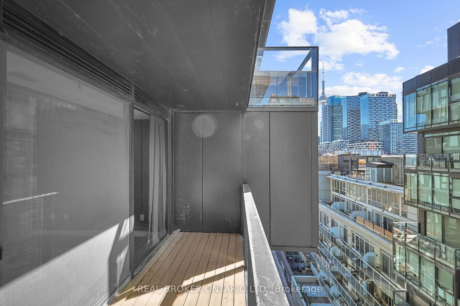 629 King St W, unit 908 for rent - image #7