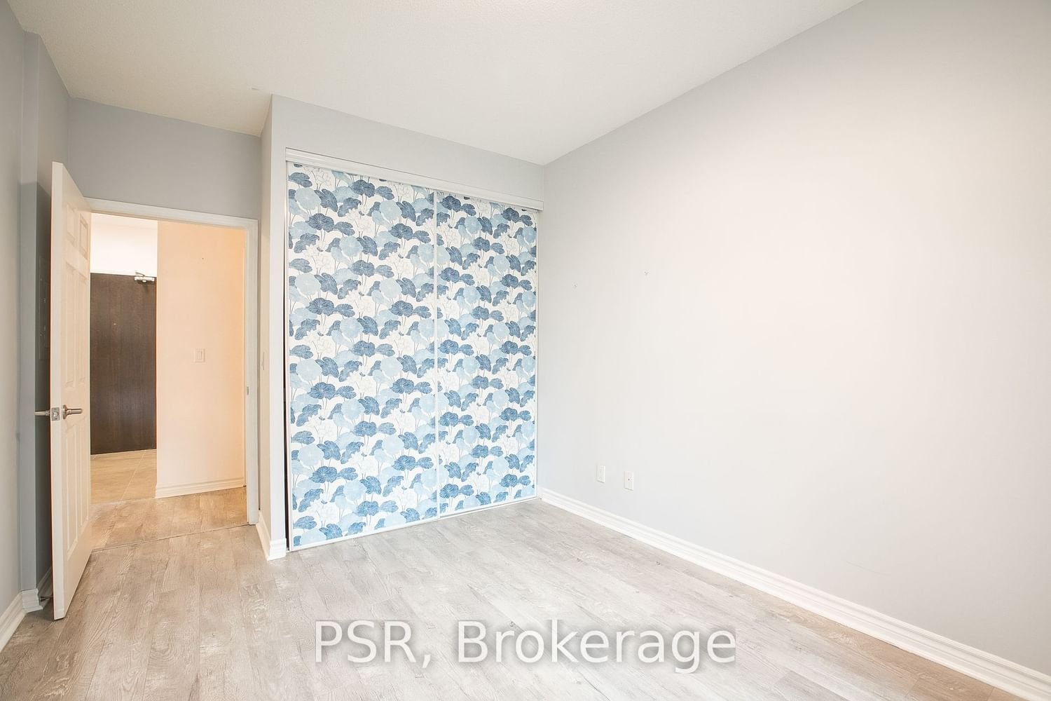 25 Lower Simcoe St, unit 226 for rent - image #8