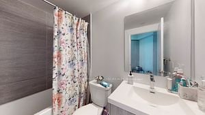 77 Mutual St, unit 1702 for sale - image #15