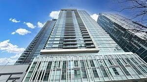 77 Mutual St, unit 1702 for sale - image #27
