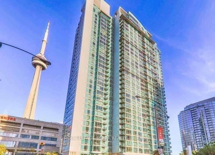81 Navy Wharf Crt, unit 811 for rent - image #1