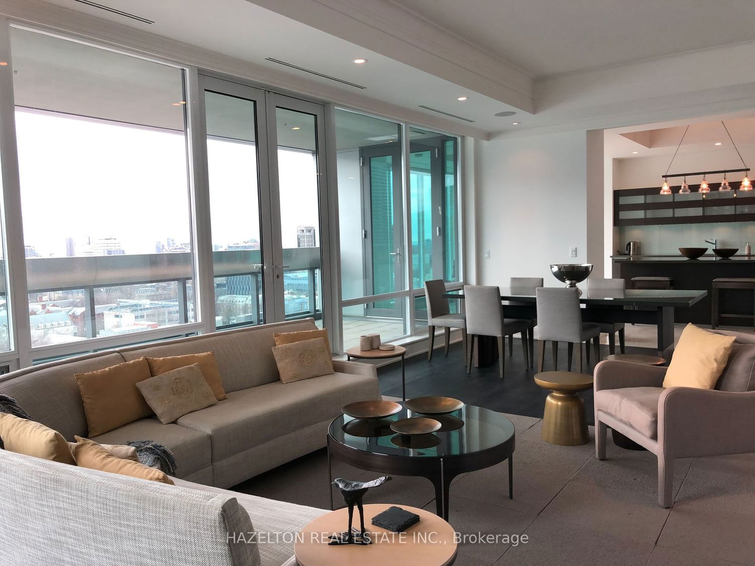 206 Bloor St W, unit 1402 for sale - image #3