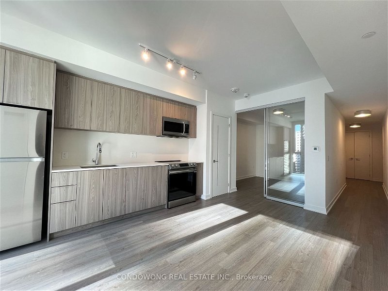 357 King St W, unit 2205 for rent - image #1