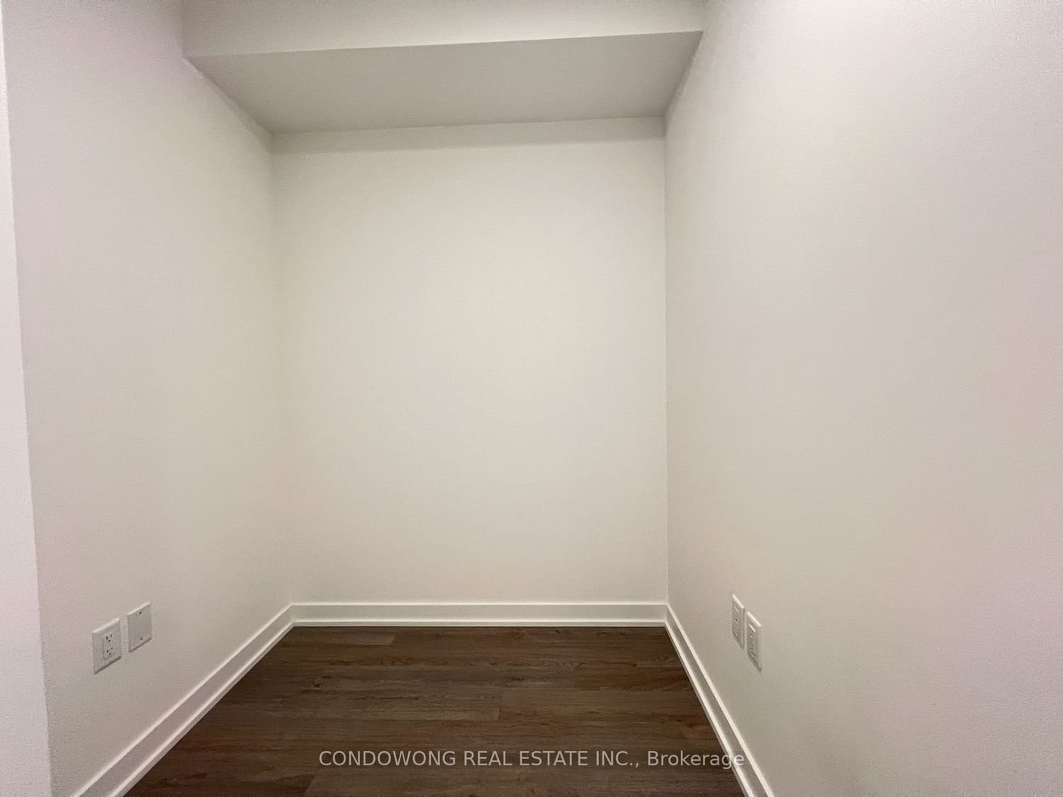 357 King St W, unit 2205 for rent - image #7