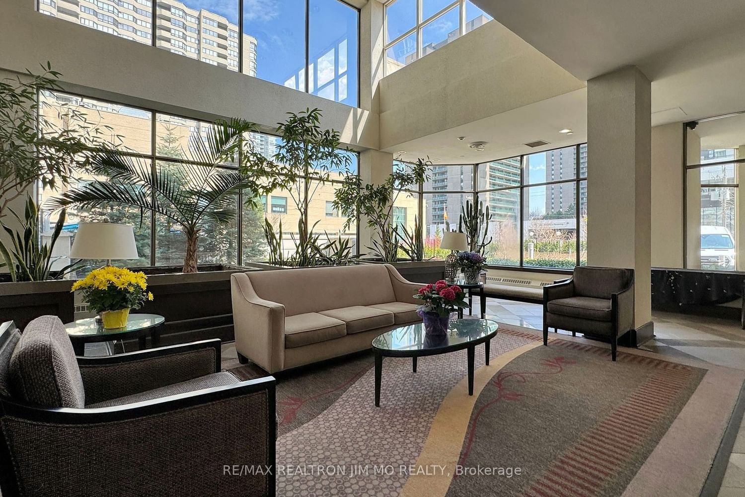 30 Greenfield Ave, unit 1806 for sale - image #31