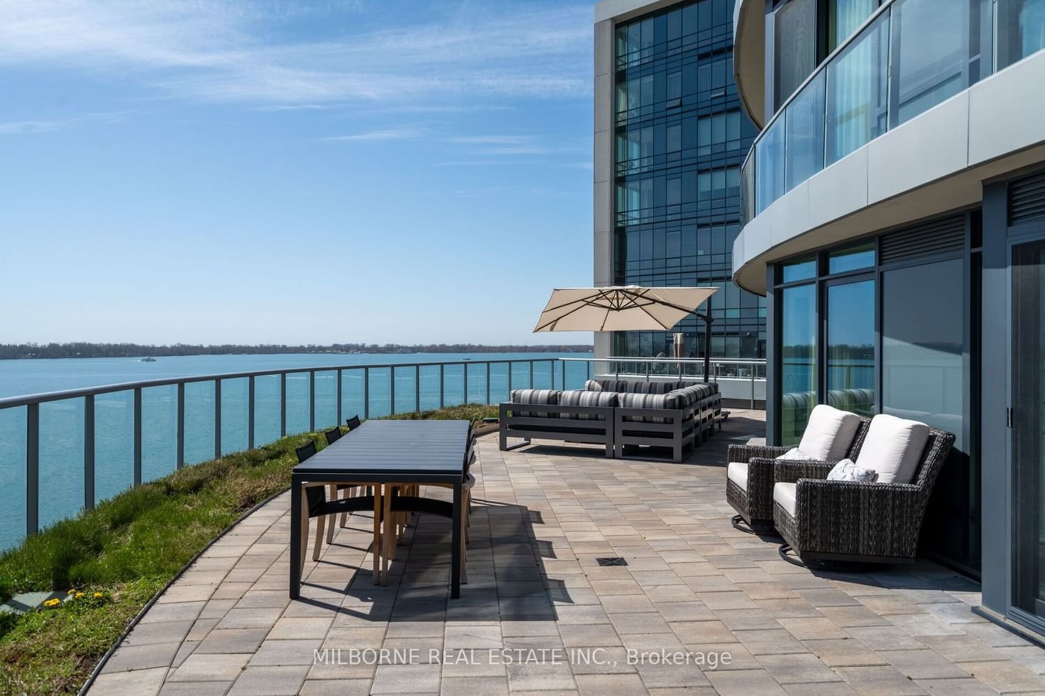 1 Edgewater Dr, unit 703 for sale - image #23