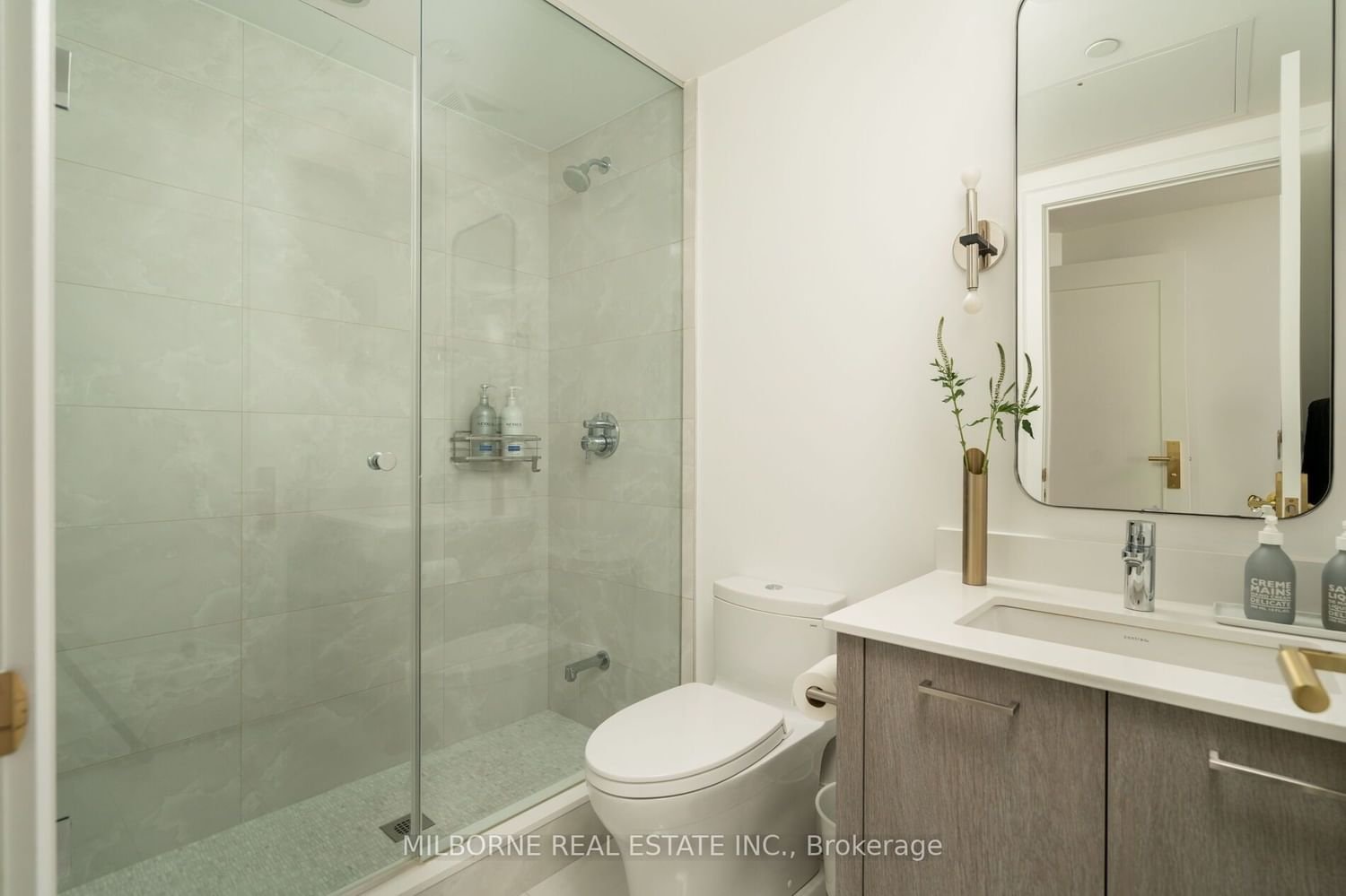 1 Edgewater Dr, unit 703 for sale - image #28