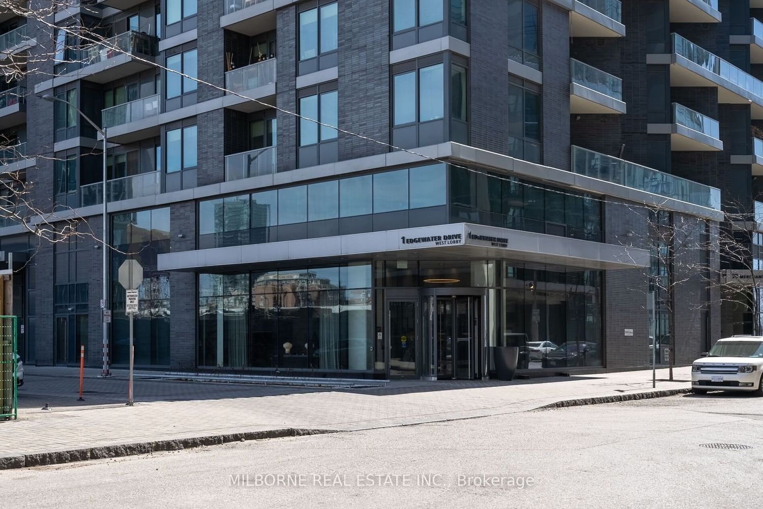1 Edgewater Dr, unit 703 for sale - image #32